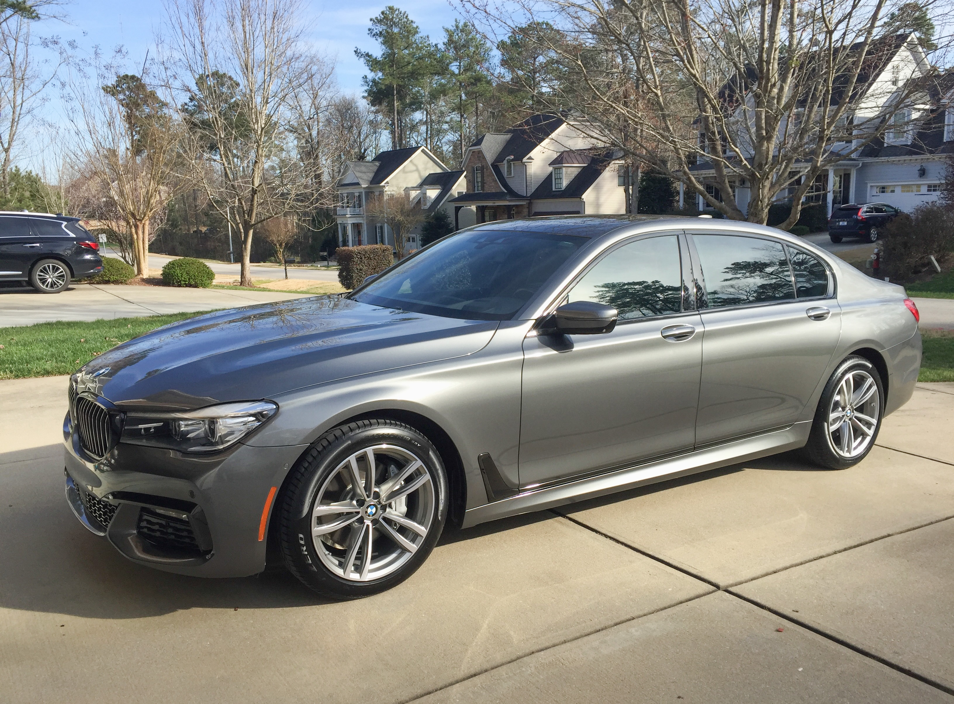 BMW 740